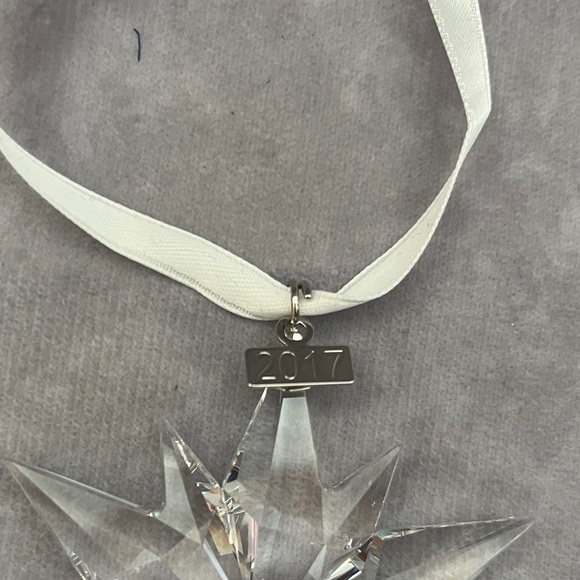 Swarovski Clear Crystal Star Annual Christmas Ornament 2017 - Picture 2 of 7